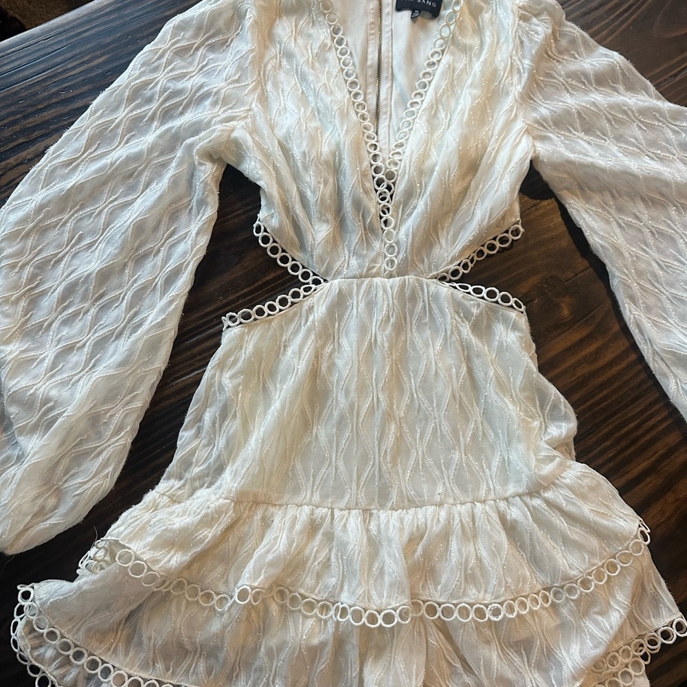 Cream Ruffled Romper - Picture 5 of 5
